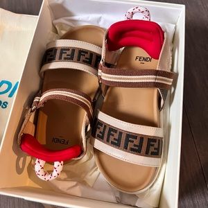 FENDI KIDS SANDALS, Almost new won once!